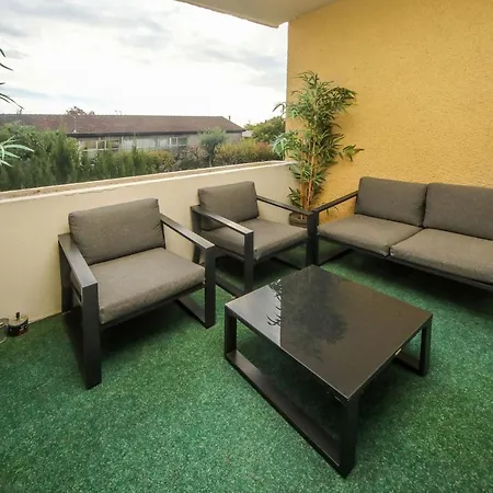 Joli - Calme - Terrasse -